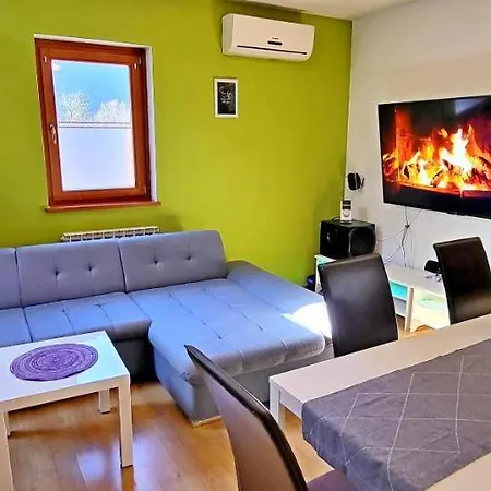 Apartma Simonai *