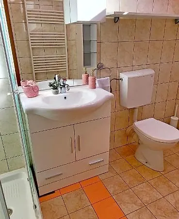 Apartment Simonai *